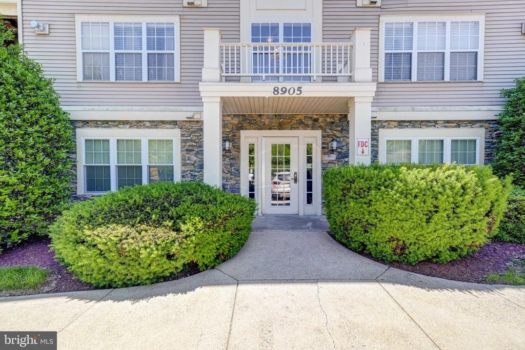 8905 Stone Creek Place - Photo 1