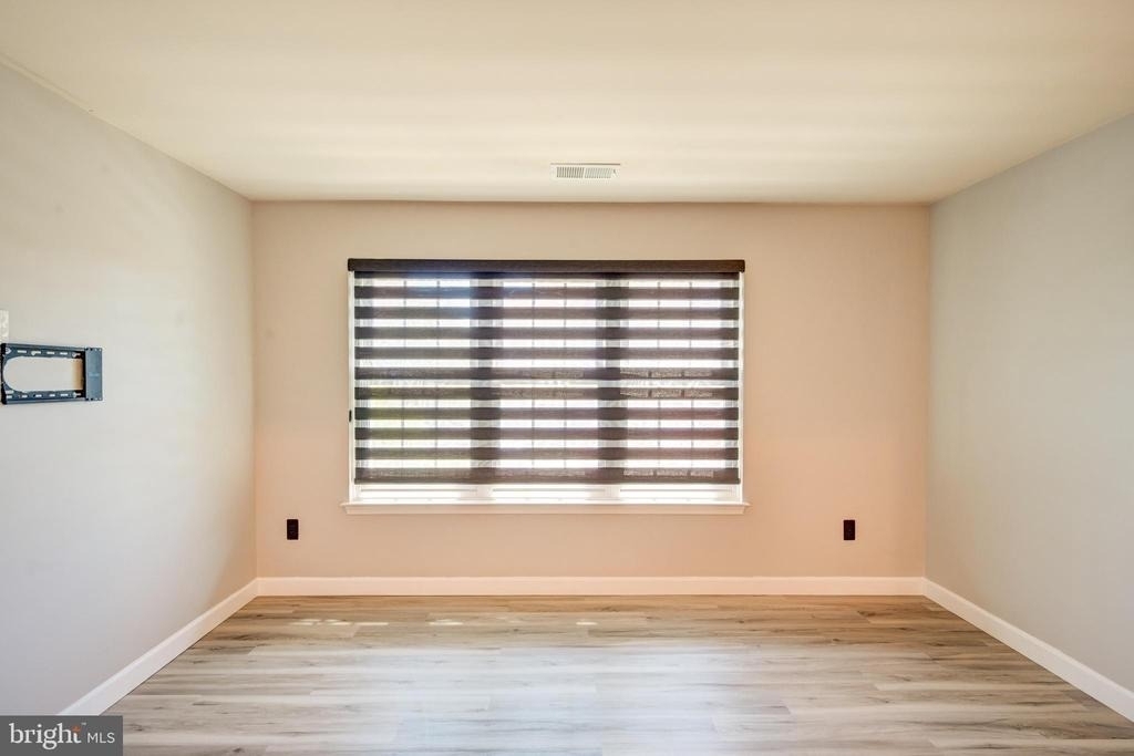 8905 Stone Creek Place - Photo 19