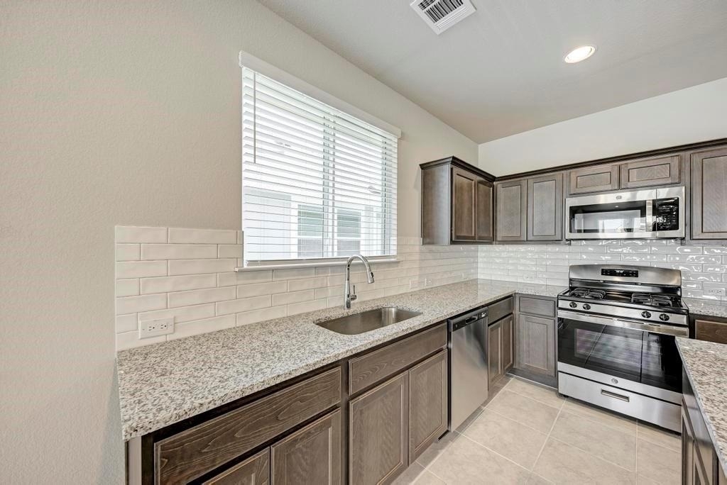 1209 Goforth Rd - Photo 8