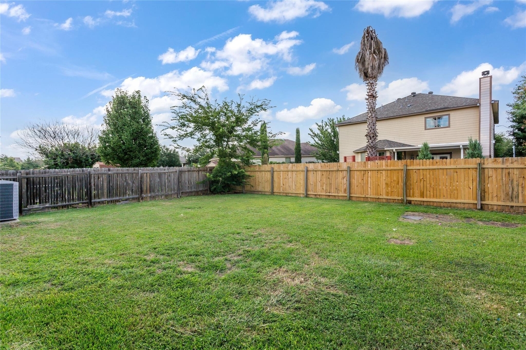 1752 Bayland St - Photo 17