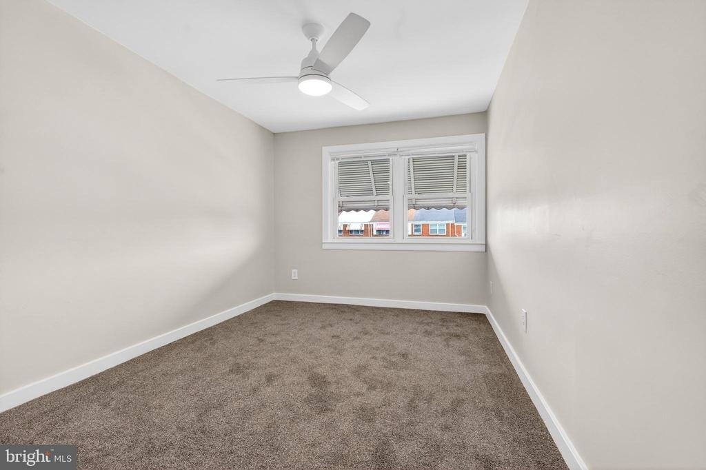7860 Saint Claire Lane - Photo 22