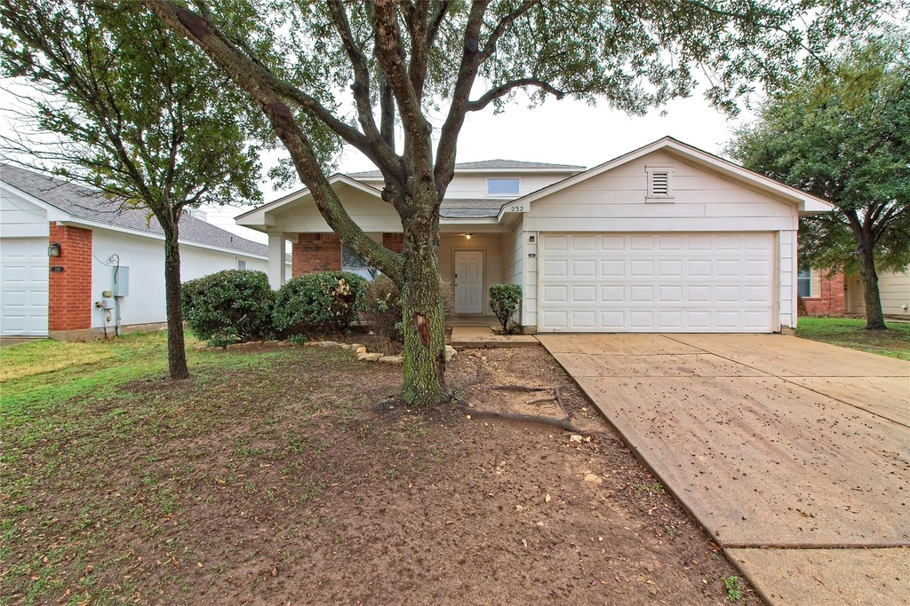 232 Brickyard Ln - Photo 0