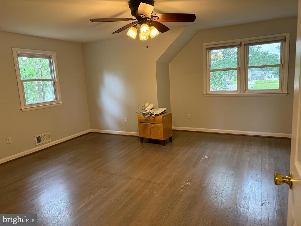 7802 Jeff Mar Dr - Photo 9