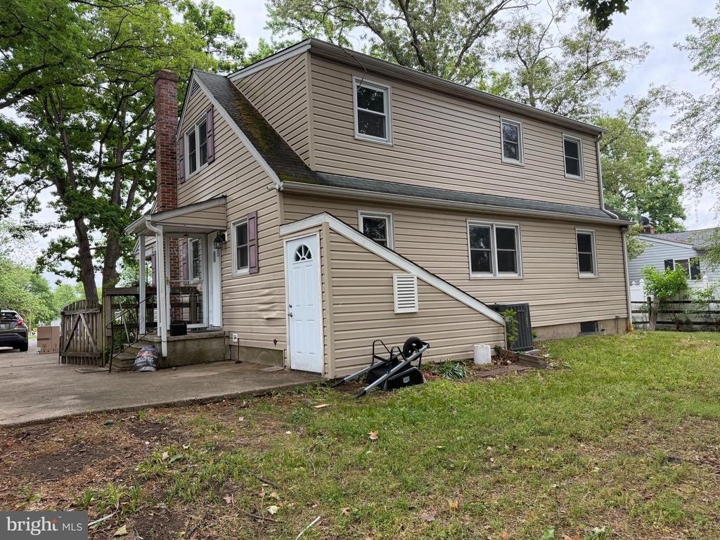 7802 Jeff Mar Dr - Photo 1