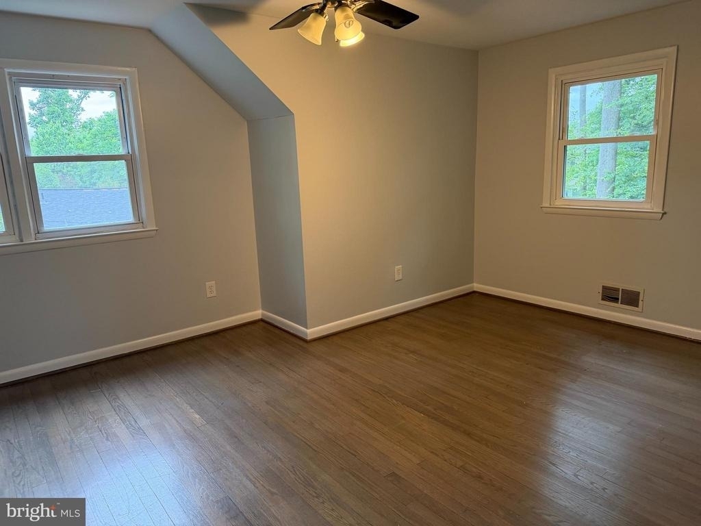7802 Jeff Mar Dr - Photo 7