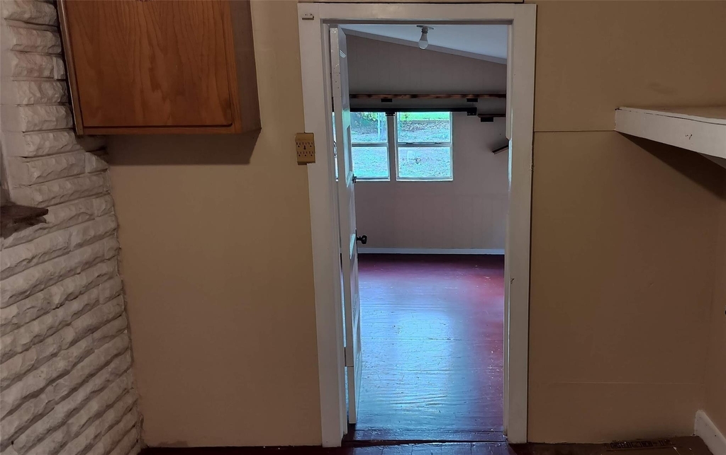 15251 W State Highway 29 - Photo 11