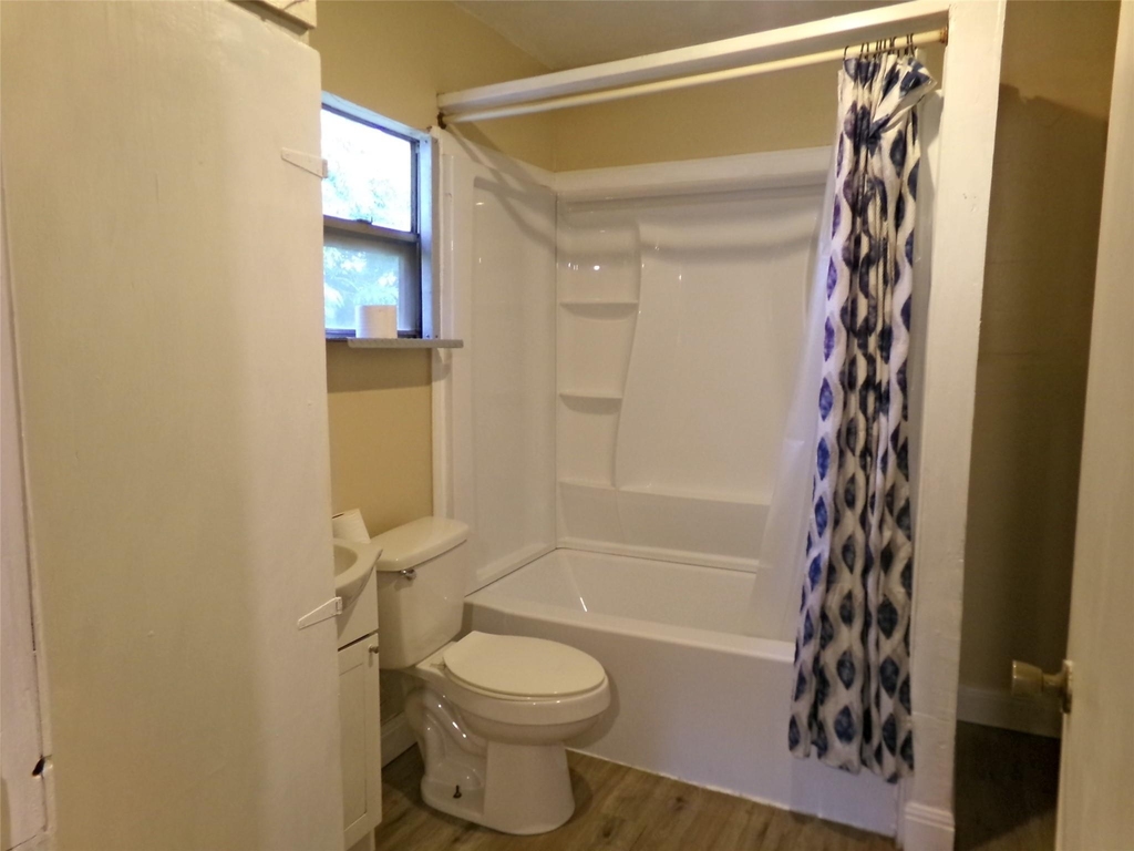 15251 W State Highway 29 - Photo 10