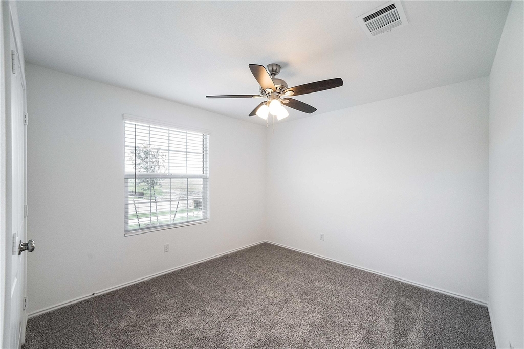 102 Sebring Cir - Photo 10