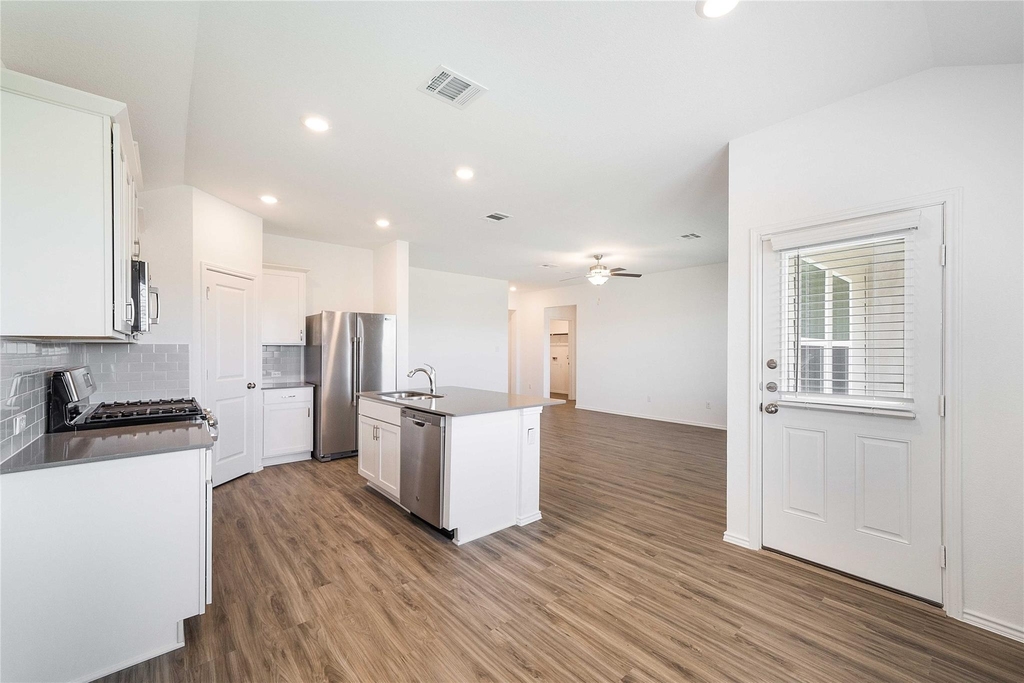 102 Sebring Cir - Photo 21