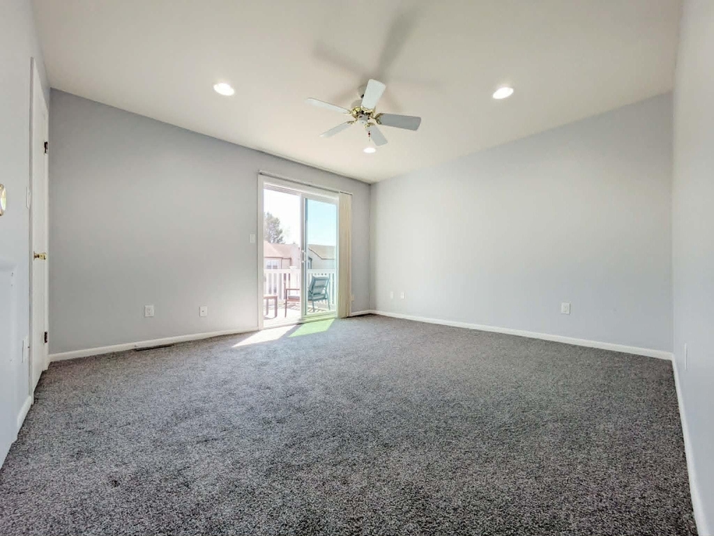 229 E Green Valley Circle - Photo 6