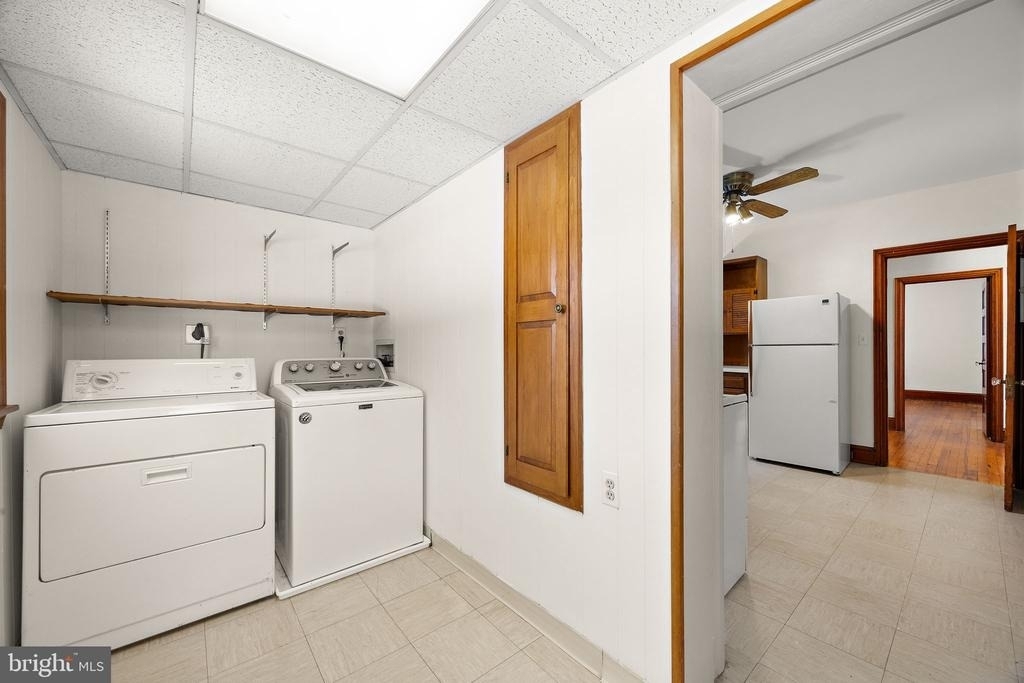 409 W 20th Street - Photo 16