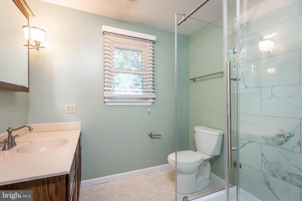35 Nathalie Court - Photo 18