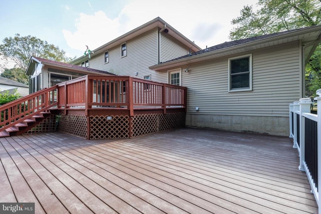 35 Nathalie Court - Photo 35