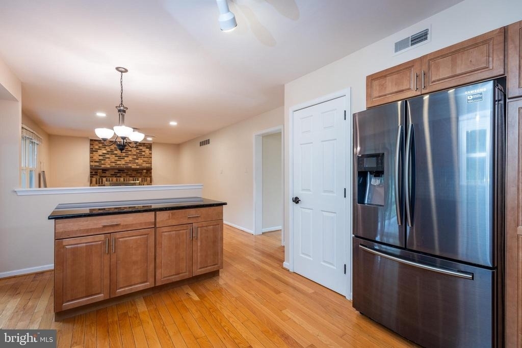 35 Nathalie Court - Photo 11