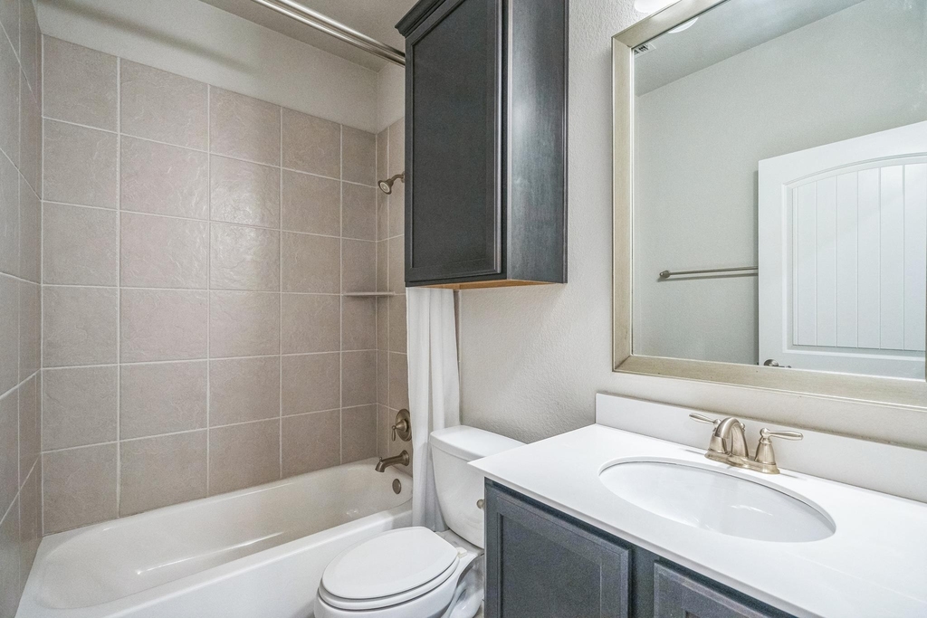 305 Crossvine Trl - Photo 5