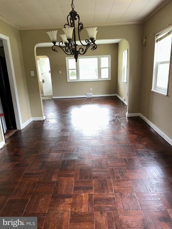 183 Orchard Avenue - Photo 3