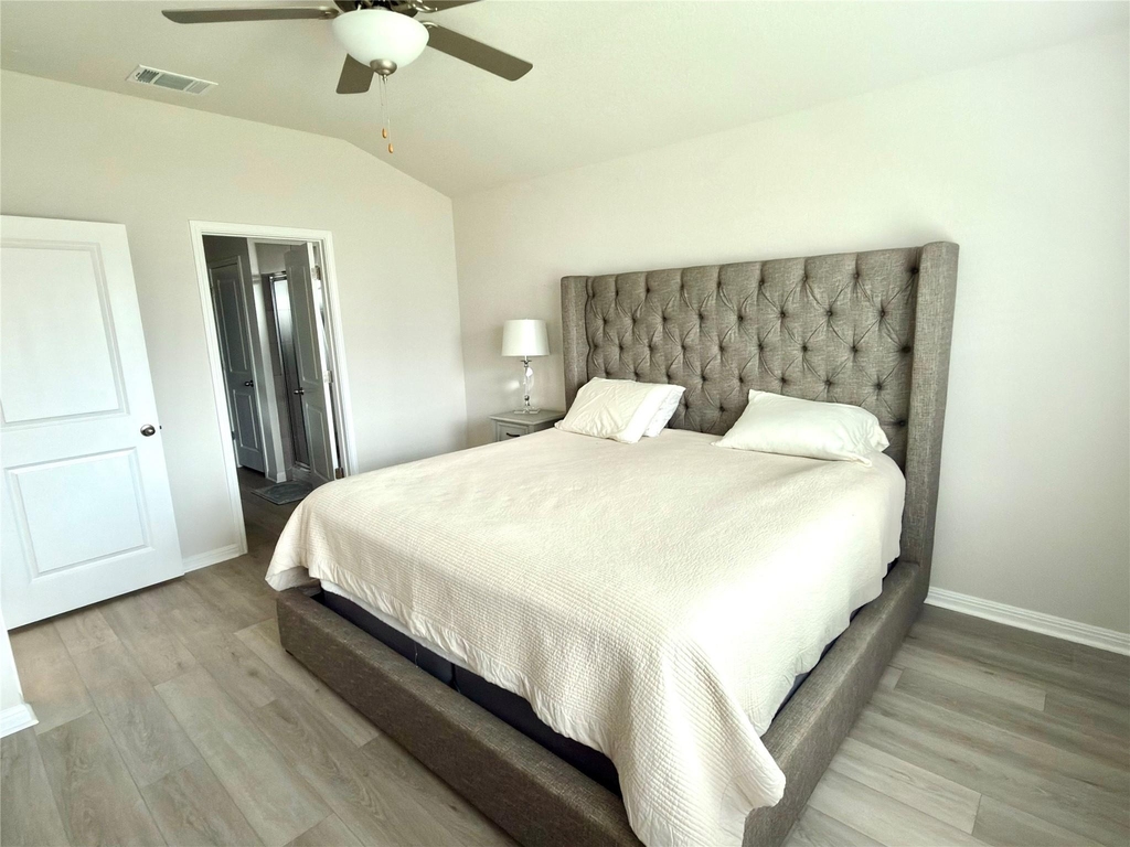 310 Fossil Dr - Photo 7