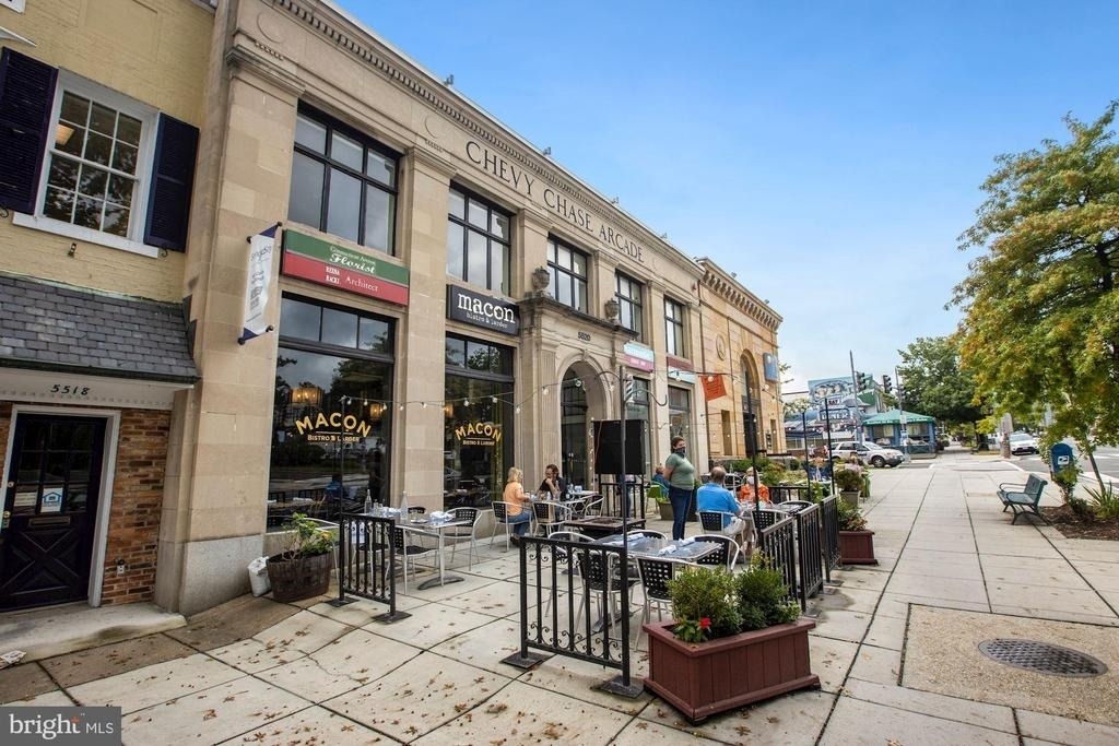 5406 Connecticut Avenue Nw - Photo 9