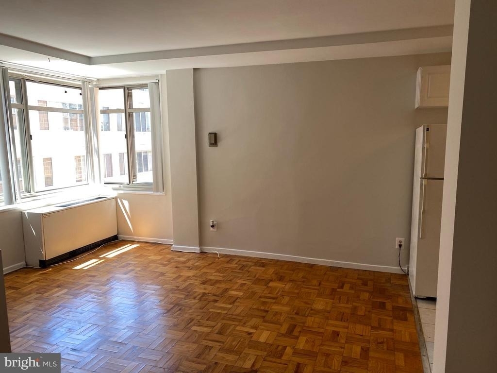940 25th Street Nw - Photo 8