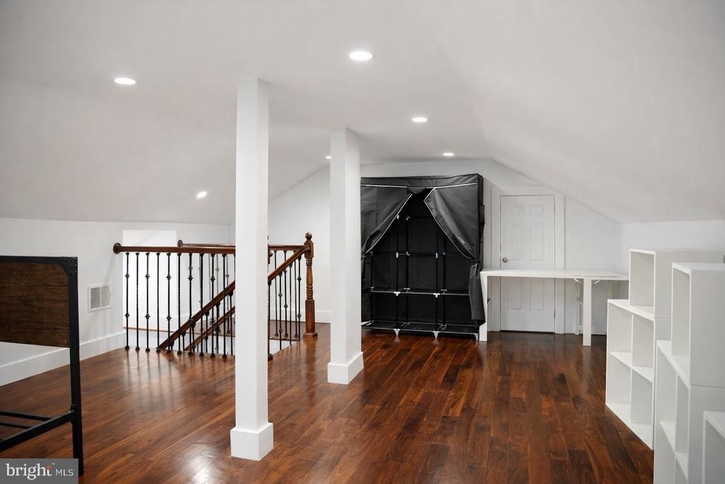 1633 Kalmia Road Nw - Photo 18