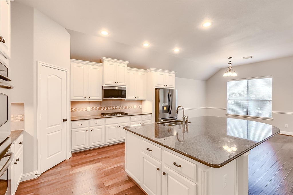 2905 Portulaca Dr - Photo 13