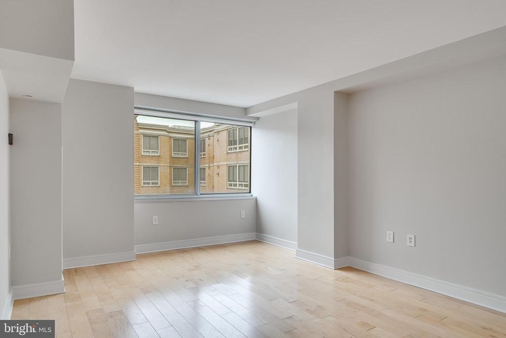 800 4th Street Sw - Photo 5