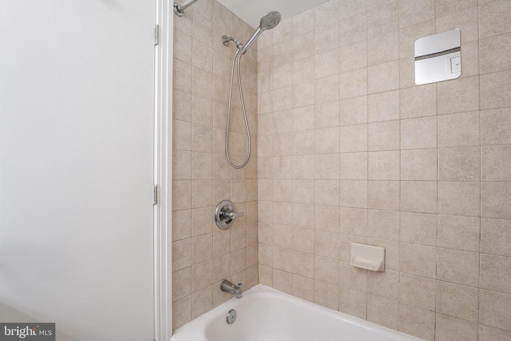 800 4th Street Sw - Photo 14
