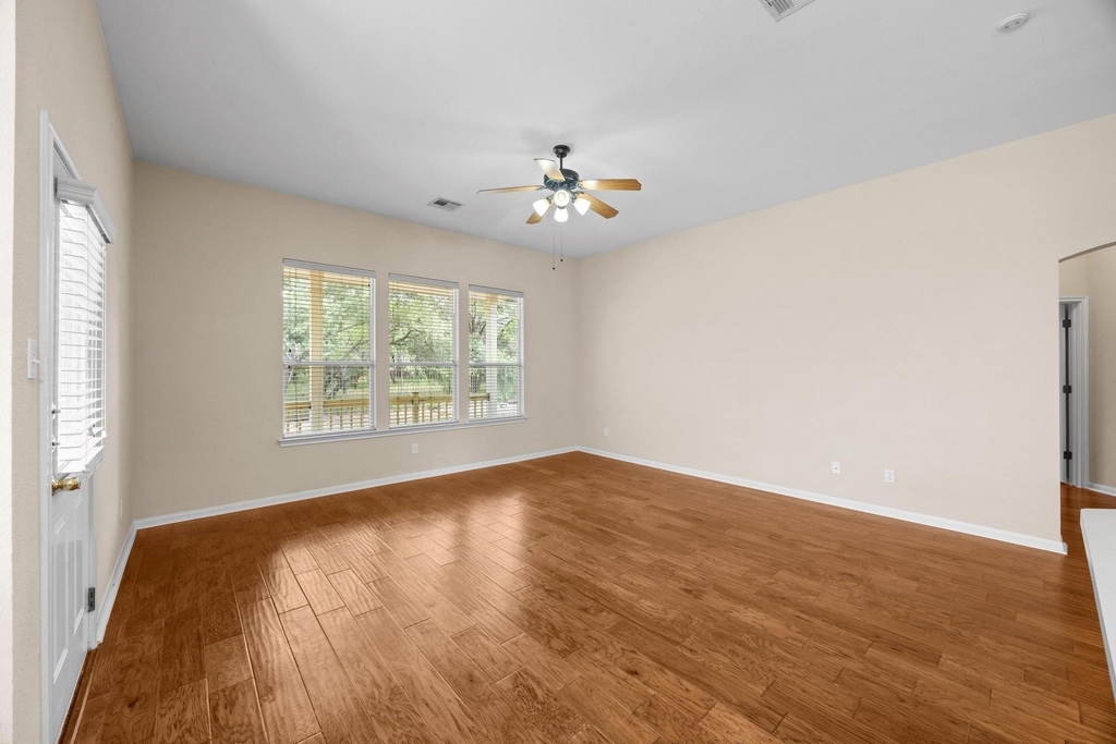 3808 Noe Ln - Photo 20