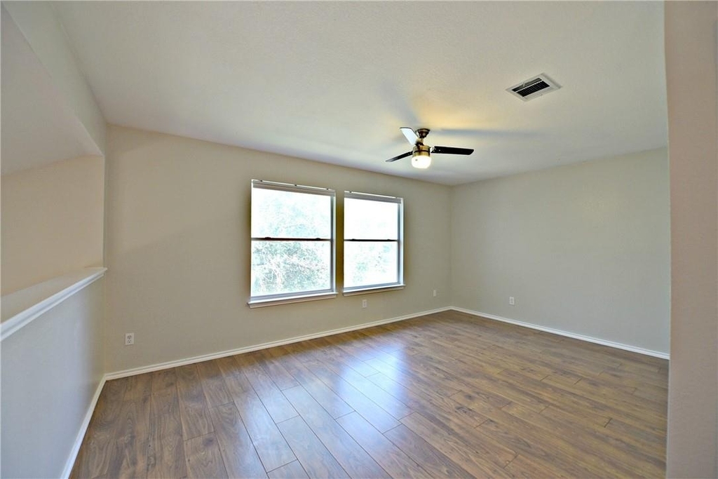 8416 Alvin High Ln - Photo 17