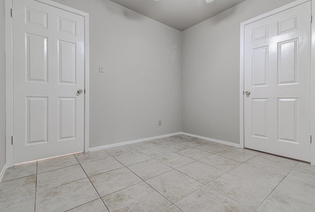 900 Sirocco Dr - Photo 12