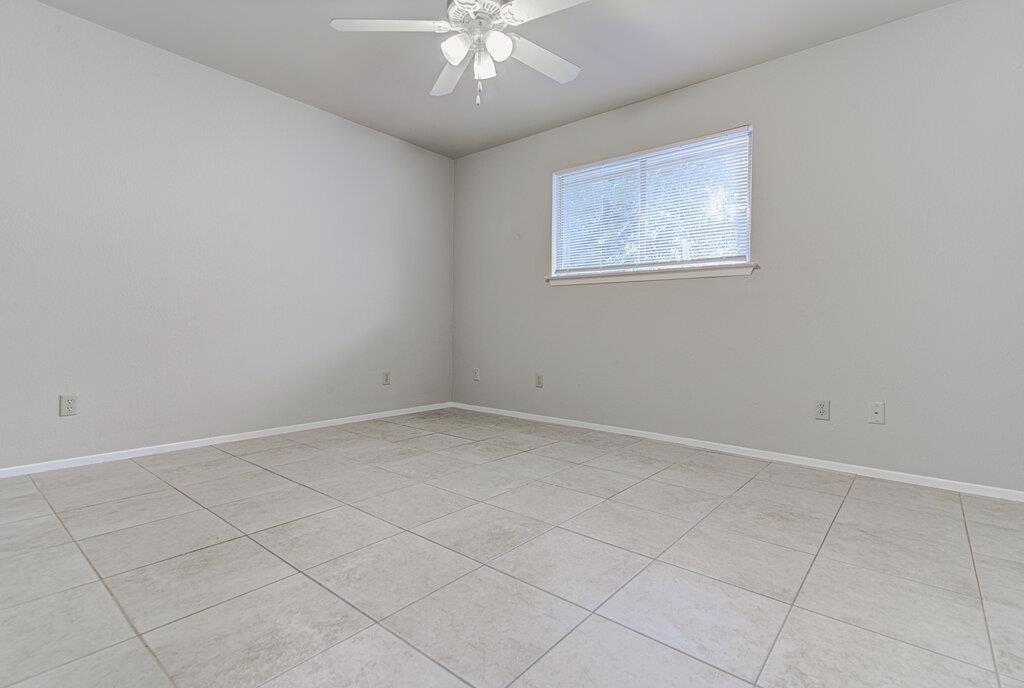 900 Sirocco Dr - Photo 13