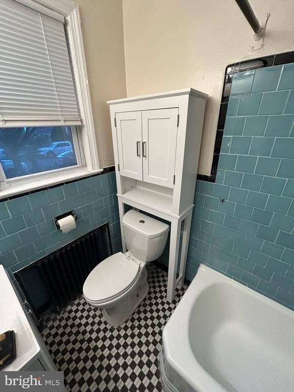 904 5th Street Ne - Photo 5