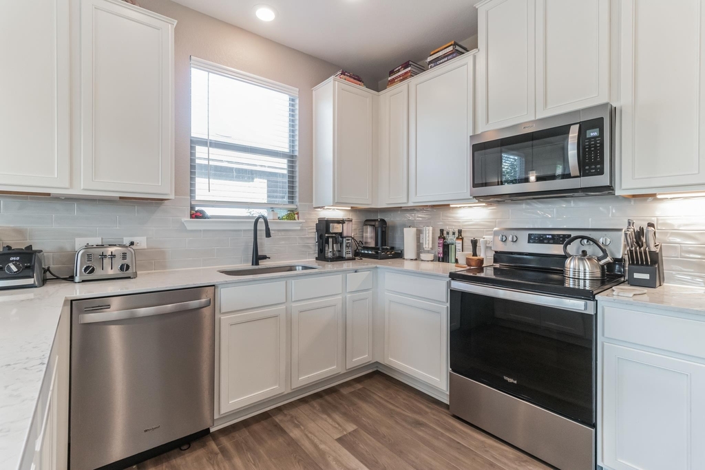402 Thunder Valley Trl - Photo 12