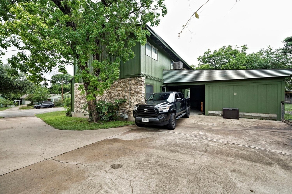 903 Aurora Cir - Photo 3