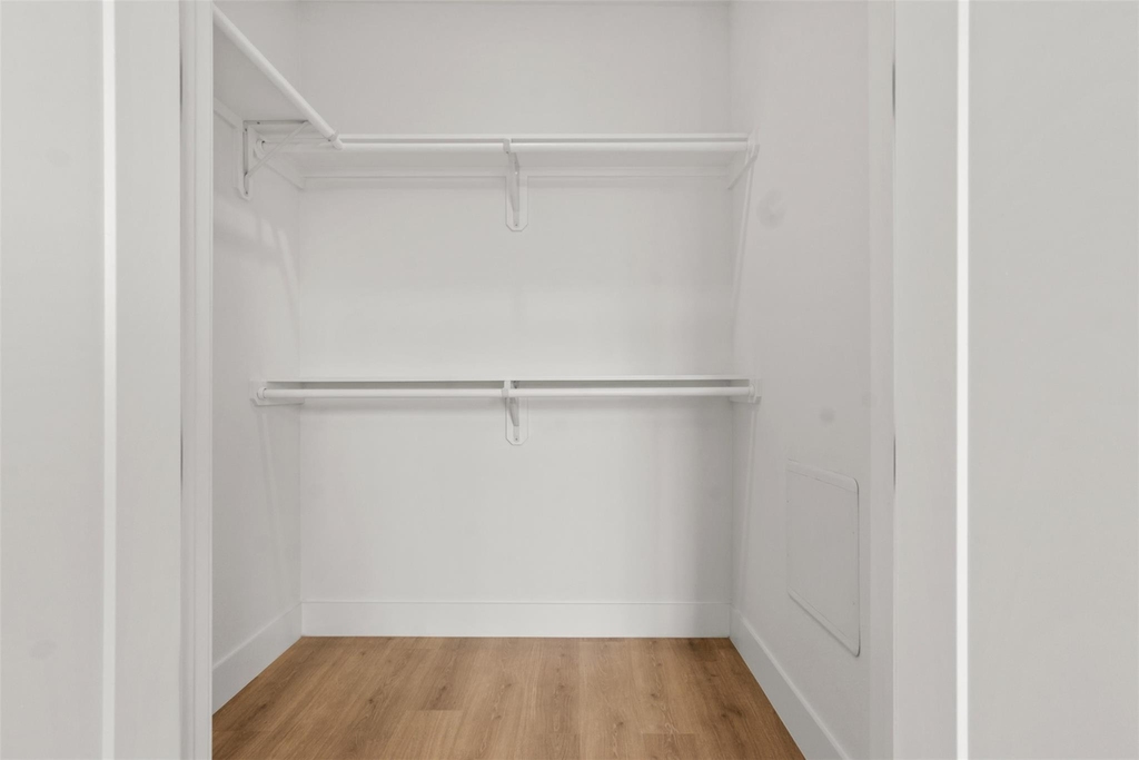 1701 Simond Ave - Photo 20