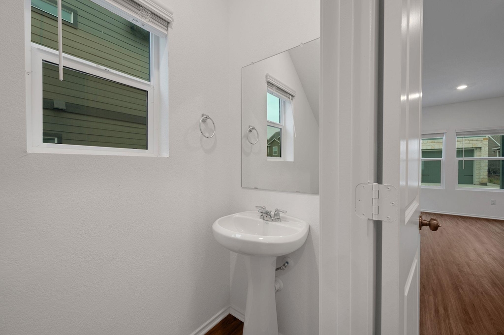1433 Weatherford Ln - Photo 24