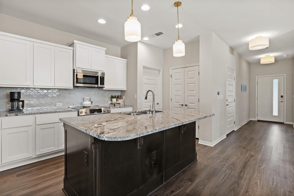 9809 Eloquence Dr - Photo 8