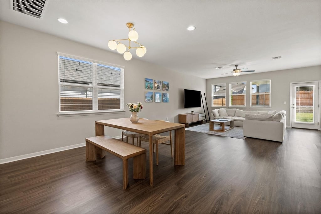 9809 Eloquence Dr - Photo 3