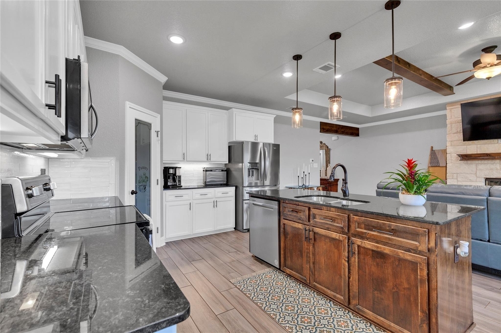 8508 Glade Dr - Photo 26