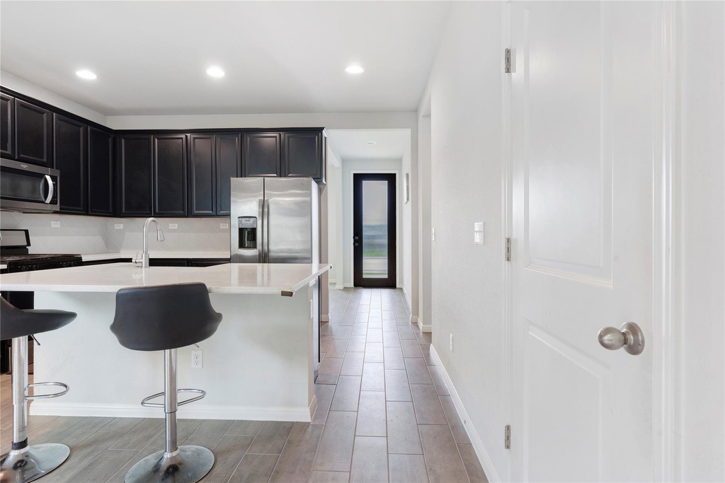 420 Winding Hollow Ln - Photo 8