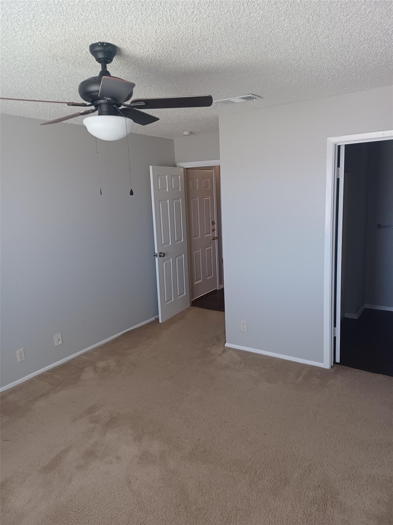 301 12th St - Photo 20