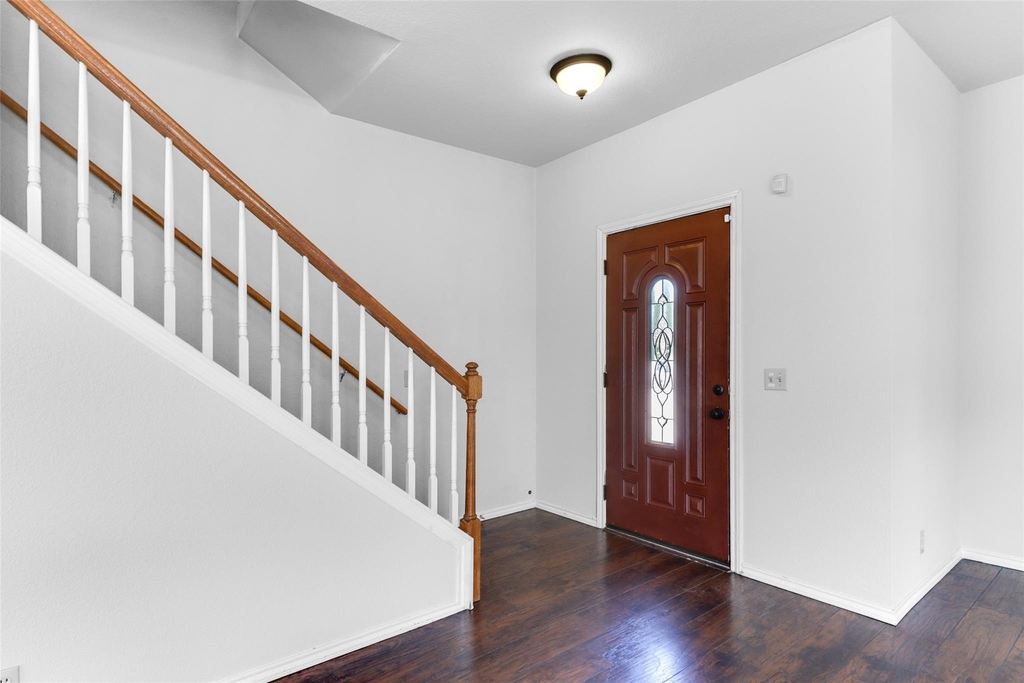 1204 Stepp Bnd - Photo 2