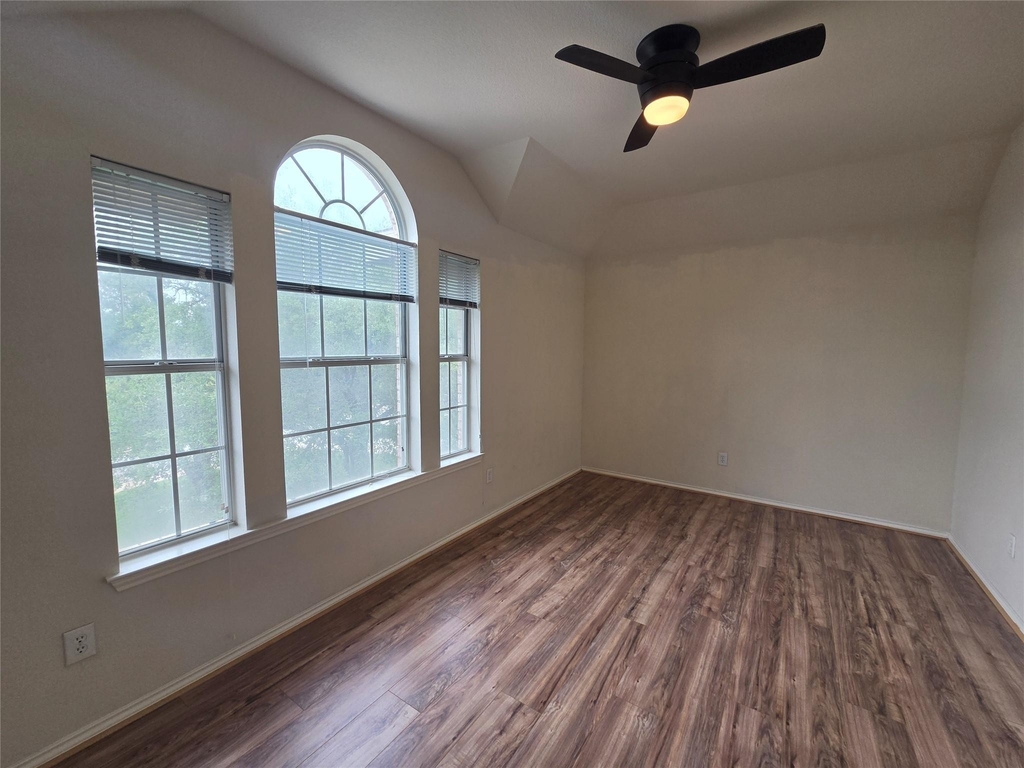 3208 Santee Dr - Photo 17