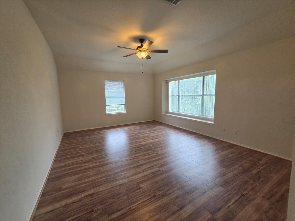 3208 Santee Dr - Photo 18