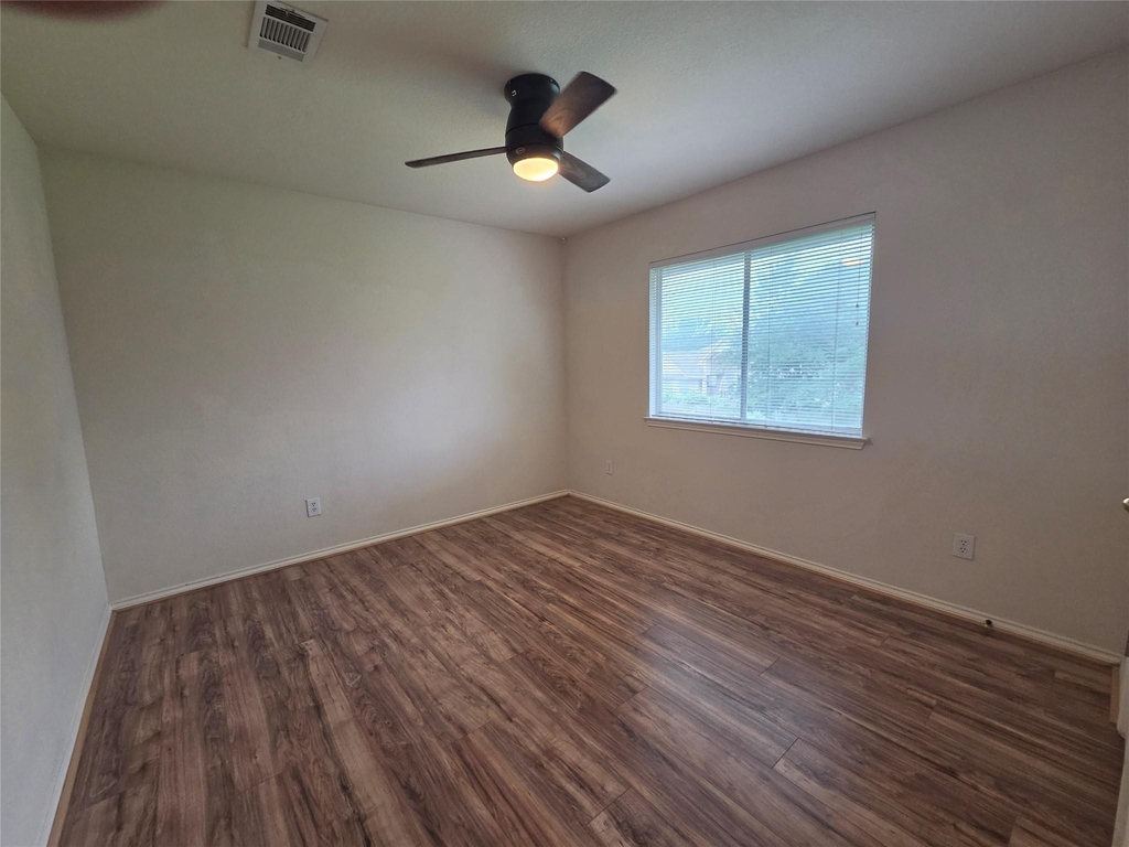 3208 Santee Dr - Photo 16