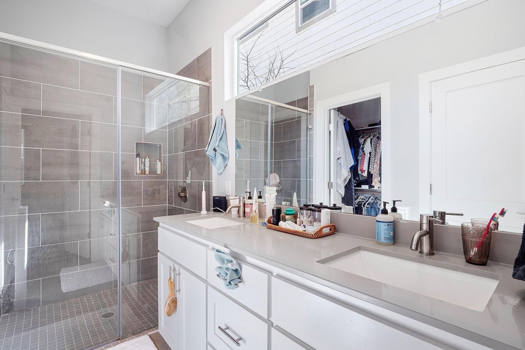 7206 Carver Ave - Photo 11