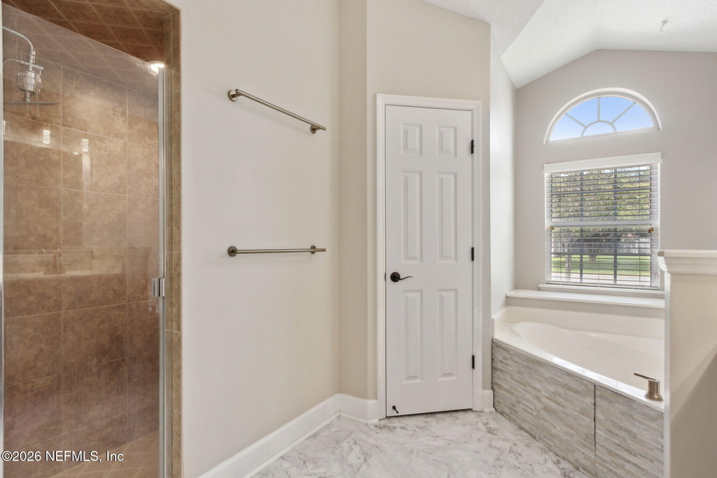 14617 Zachary Drive E - Photo 31