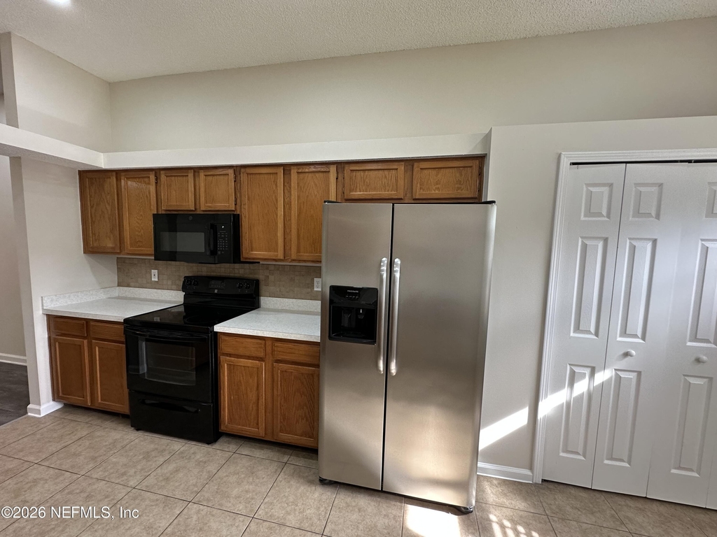 8189 Tessa Terrace E - Photo 11
