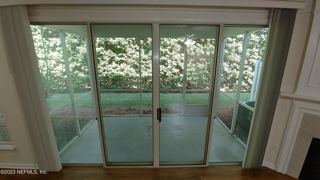 11073 Castlemain Circle E - Photo 9