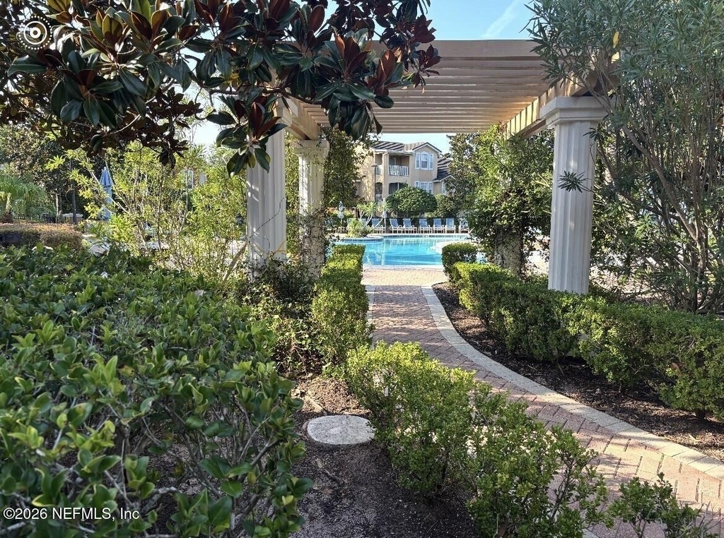 10075 Gate Parkway N - Photo 21